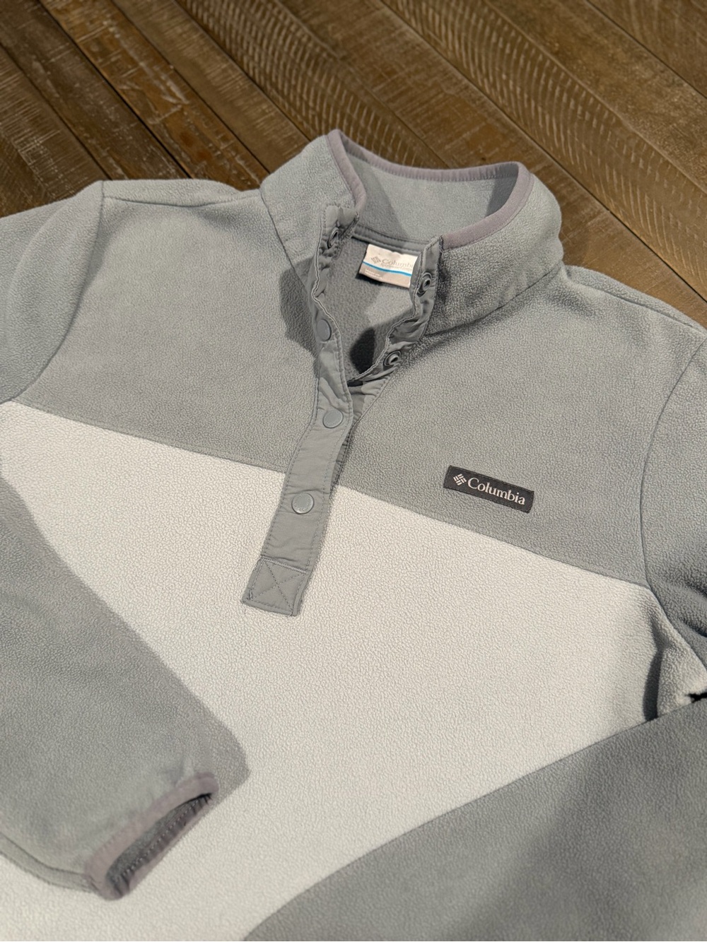 Columbia Men’s Two-Tone Gray Zip-Snap Fleece Pullover